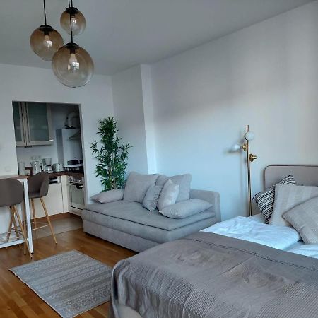 Balcony Apartment, 5 Min Walk To First District Viena Exterior foto